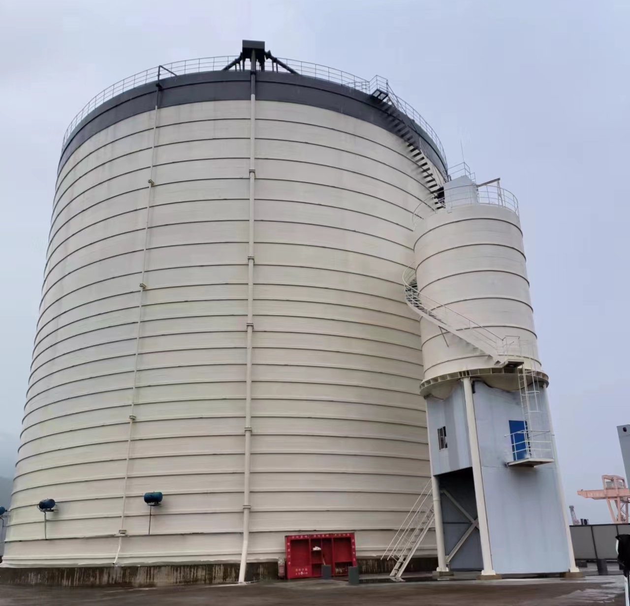 庆城10万吨水泥钢板库